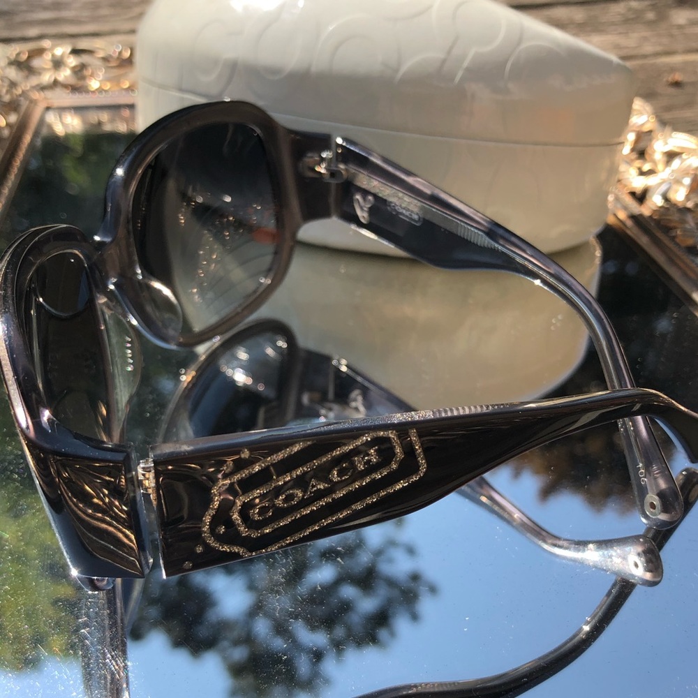 Coach sunglasses - Picture 5 of 8